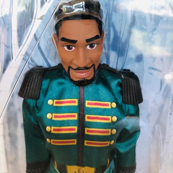 New in Box-Hasbro Disney Frozen II Doll -Mattias 11" - Picture 7 of 12